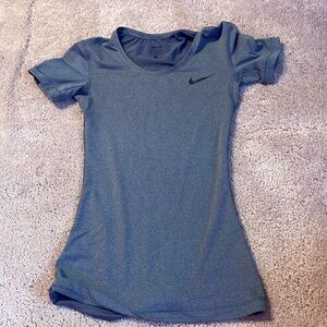 Compression athletic tee shirt